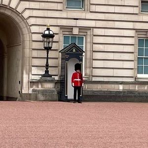 Meet your Posher, Debi